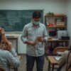 Perbandingan Praktis: Memilih Langkah Awal untuk Rumah, Perjalanan, Layanan Hukum, dan Energi Surya